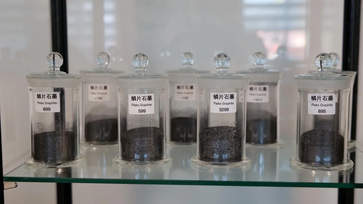 Applications of Natural Flake Graphite in Foundry Coatings